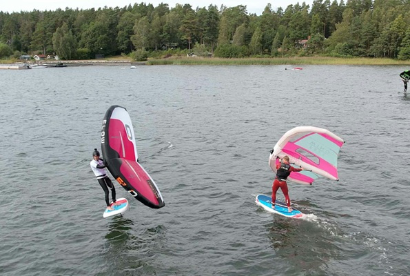 Wingfoilkurs med SurfSpot och Skippo