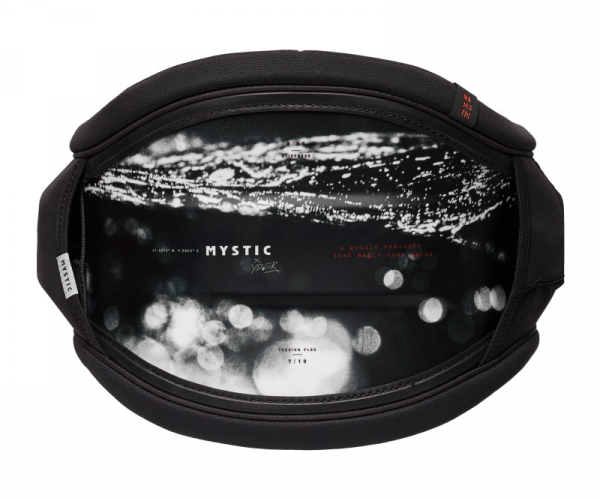 Mystic Majestic Waist Harness Ydwer Black / White i gruppen Kite / Kiteselar / Midjeselar Kite hos Surfspot Sweden AB (35003-240199-950)