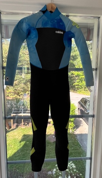 C-Skins Legend 4:3 Junior GBS Back Zip Steamer Large (Begagnad) i gruppen Våtdräktsprodukter / Våtdräkter / Våtdräkt barn och junior hos Surfspot Sweden AB (C-LE43JBZ-L-beg)