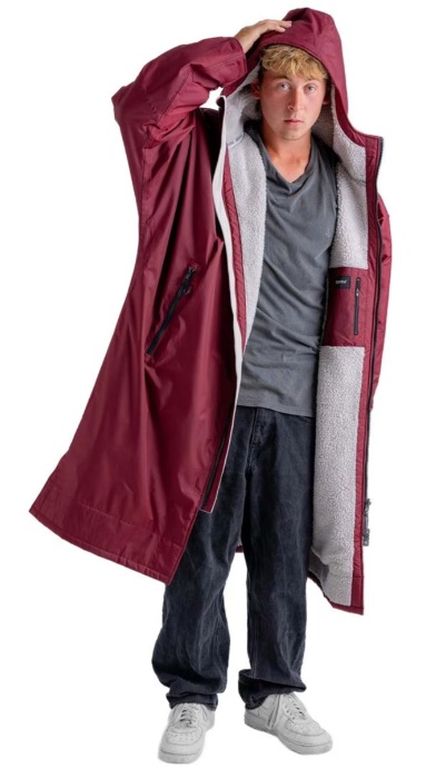 Dryrobe Burgundy Sand Camo i gruppen Våtdräktsprodukter / Våtdräktstillbehör / Poncho och handdukar hos Surfspot Sweden AB (DRBSC)