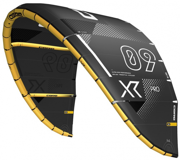 Core XR Pro kite inklusive väska (Ultra High Performace) i gruppen Kite / Kitedrakar / Uppblåsbara kites hos Surfspot Sweden AB (KXP106BBNM)