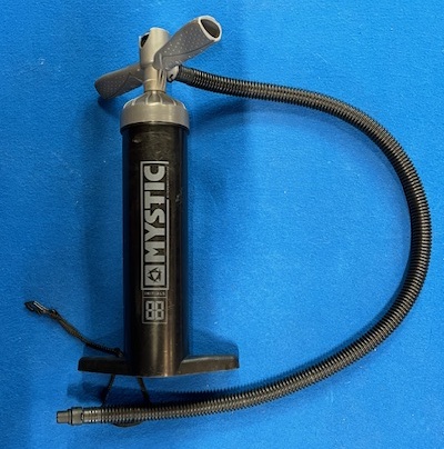 Mystic Kite Pump (Begagnad) i gruppen Foil / Wingfoil / Tillbehör Wingfoil / Pumpar till Wingfoil hos Surfspot Sweden AB (Myspumpbeg)