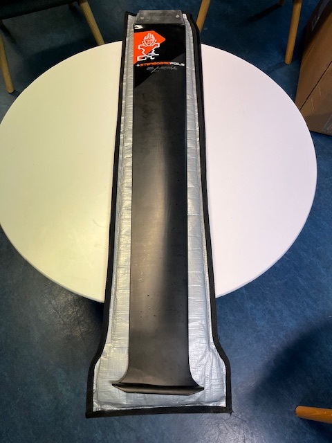 Starboard Mast - UCS - 105cm Solid Core Carbon C600 - Deep Tuttle (Prototyp) i gruppen Foil / Foil Vindsurfing / Delar/Reservdelar till Vindsurffoil hos Surfspot Sweden AB (S25-MA-SC60-UDT105-PROTO)