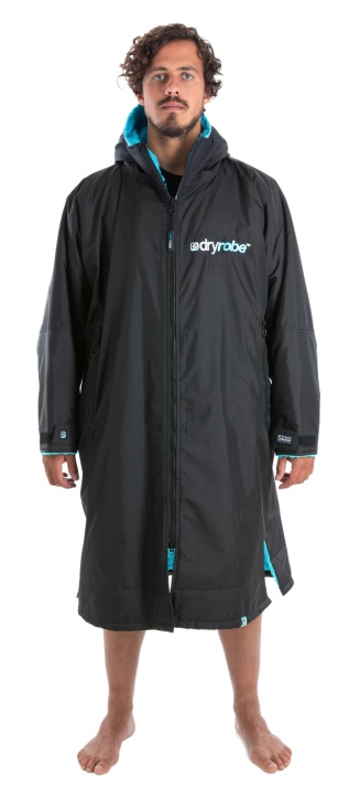 Dryrobe Advance long sleeve black/blue i gruppen Våtdräktsprodukter / Våtdräktstillbehör / Poncho och handdukar hos Surfspot Sweden AB (SLSDABB)