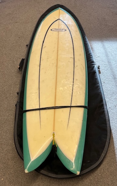 Stewart 6 6 fot med boardbag och leash (Begagnad) i gruppen Vågsurf / Vågsurfbrädor / Fun/ Fish / Minimal / Hybrid hos Surfspot Sweden AB (Stewart66)