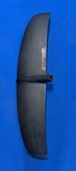 Starboard Front Wing E-type 1100 Quick Lock II (Begagnad med en skada)