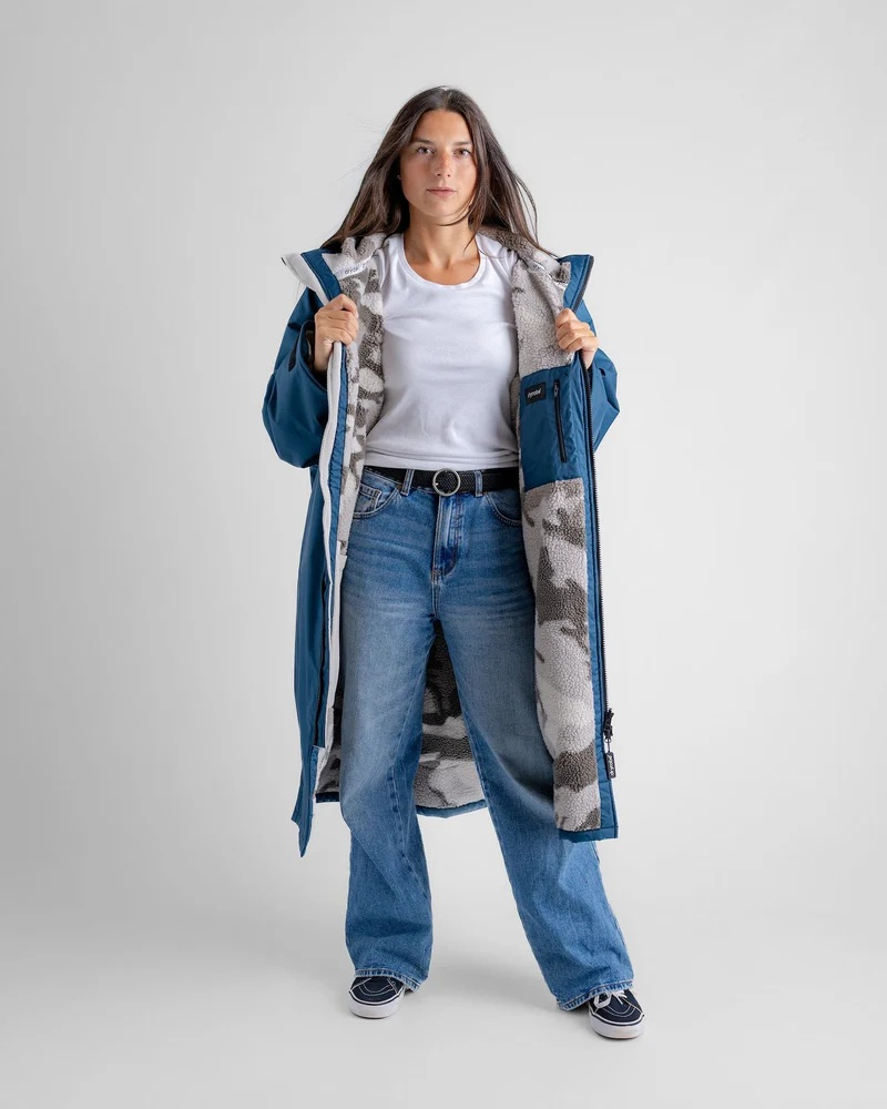 Dryrobe Deep Sea Blue Sand Camo