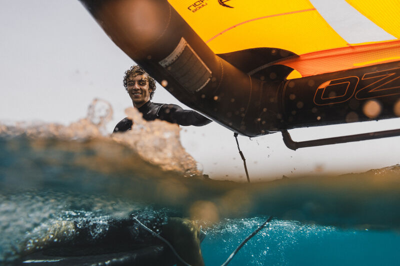 Ozone FLOW Wing with bag and waist leash