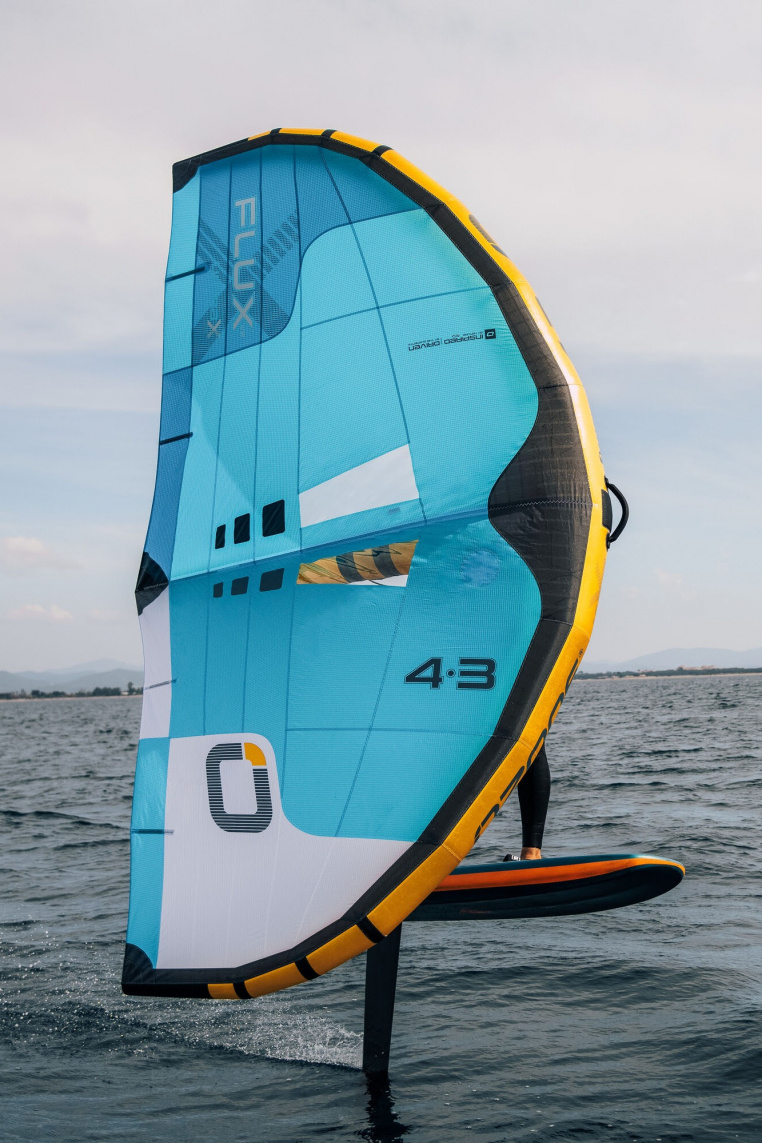 Ozone FLUX V2 Ultra-X Wing with bag and harness