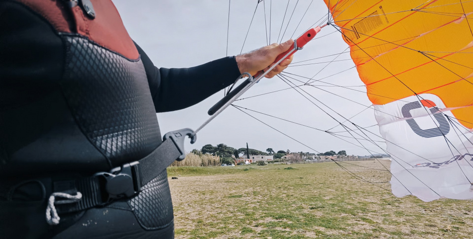 Ozone Pocket Rocket Parawing with control system and bag