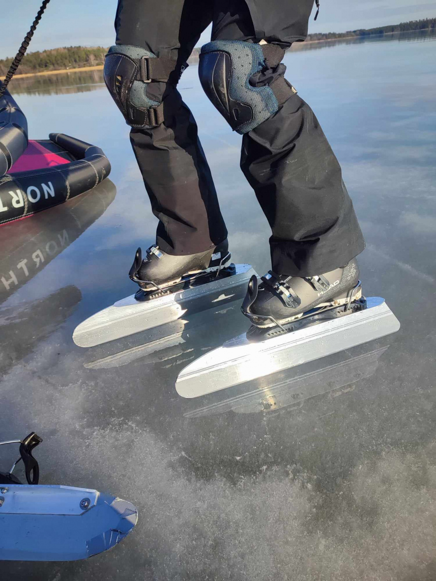 The Wingsk8 v4 (Skridsko för segling)