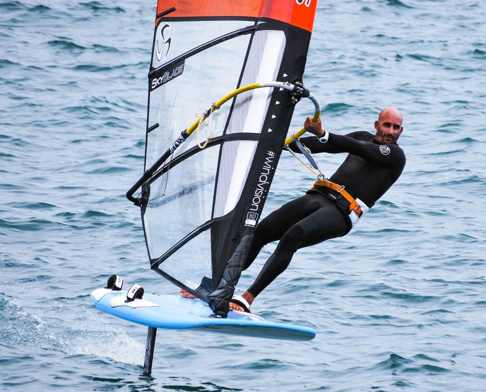 AHD Thunderbolt (Windfoil)