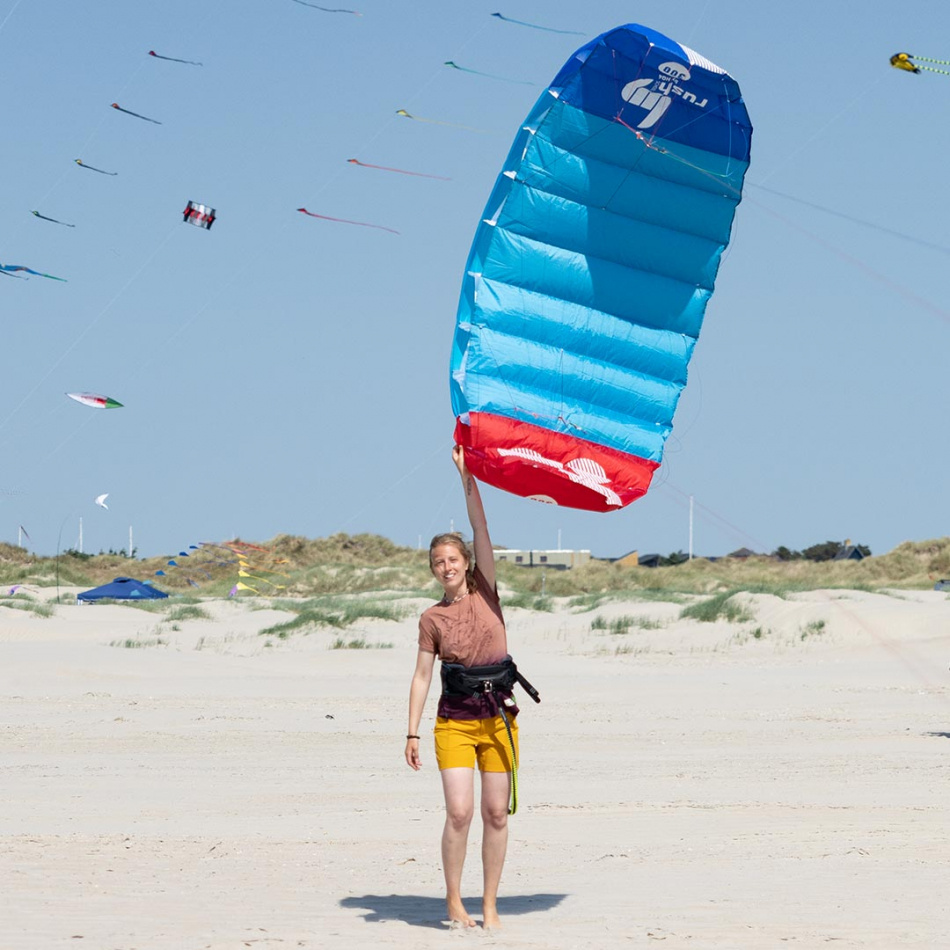 HQ4 Rush Pro School 300 depowerkite