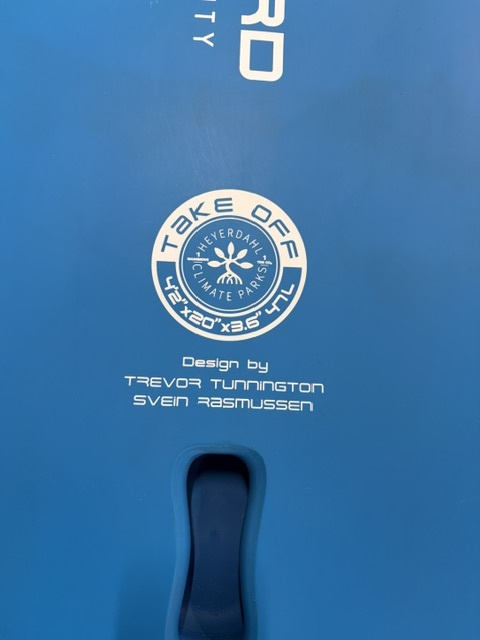 Starboard Take Off 4'2 x 20 Carbon med stroppar (Begagnad)